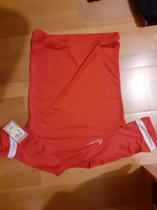 Pack de Calcas de treino adidas + camisola nike