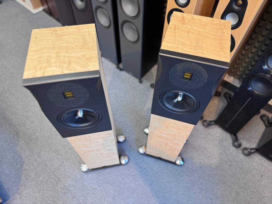 Neat Acoustics MOMENTUM J6 Kolumny podłogowe OUTLET SKLEP FV