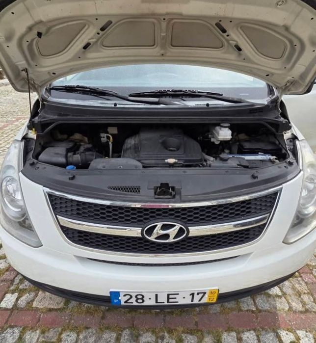 Hyundai H1 starex