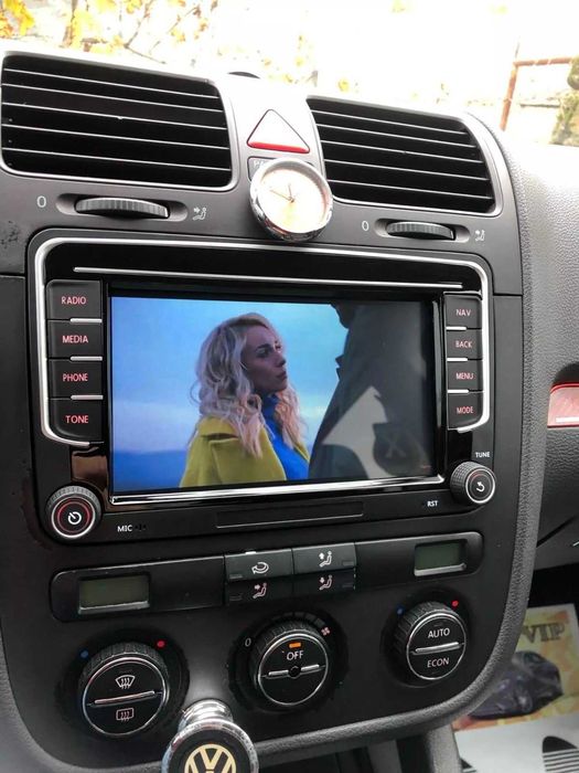 Штатна магнітола 2/32 Volkswagen VW Passat Golf Jetta Caddy Touran CarPlay Android GPS WiFi