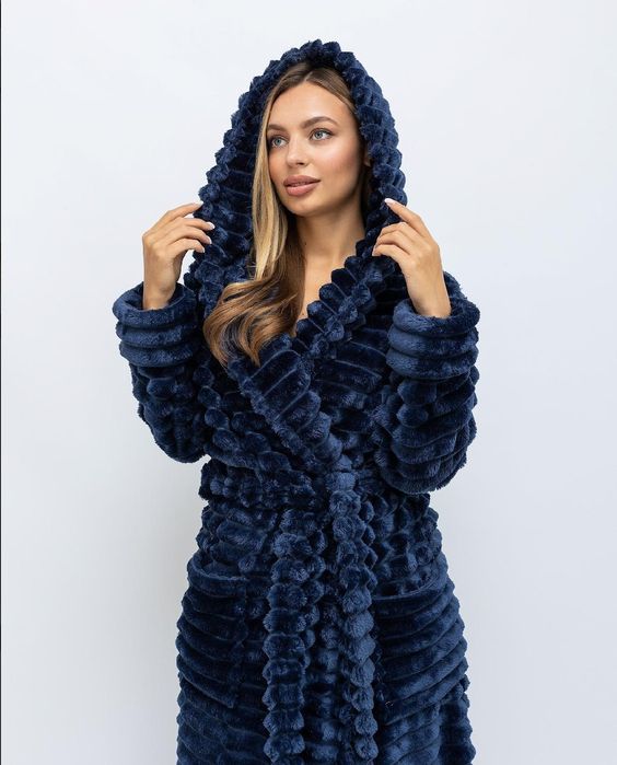 Женский махровый халат на запах с капюшоном разные цвета  S - 6XL