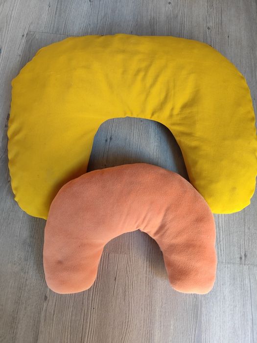 2 almofadas de amamentação