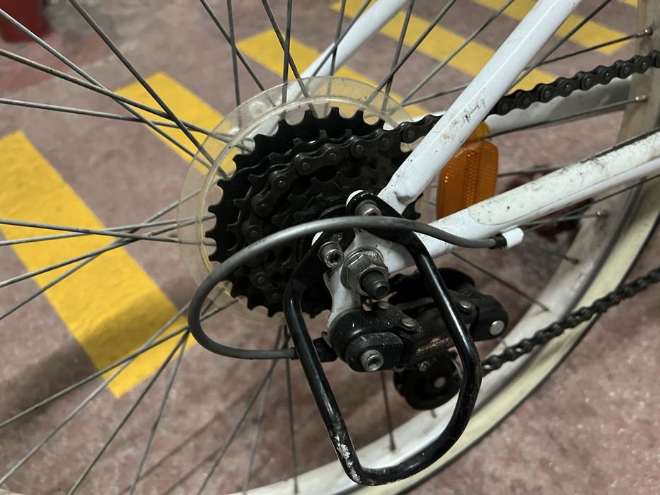 Bicicleta menina 24”