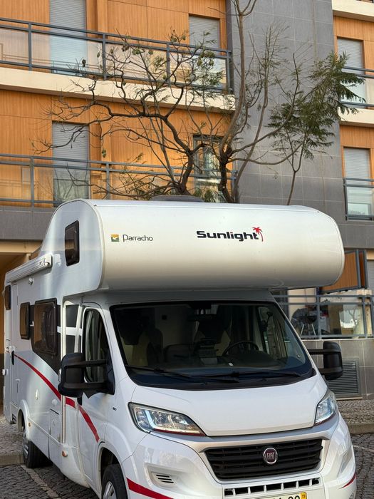 Autocaravana Sunlight Capron A72 | 2.3 150cv | 6 Lugares | Garagem XL