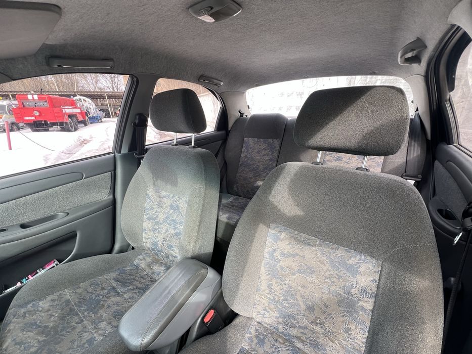 Легковий автомобіль Chevrolet Lanos