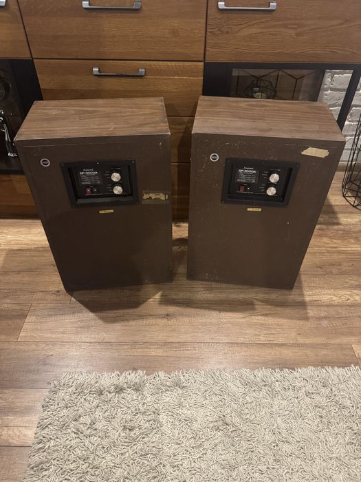 kolumny Sansui SP-3000A