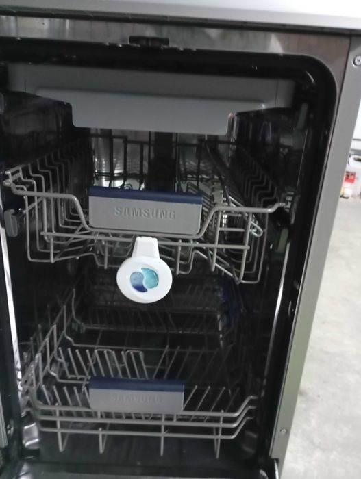 Zmywarka Samsung wolnostojąca DW50R4070FS na części