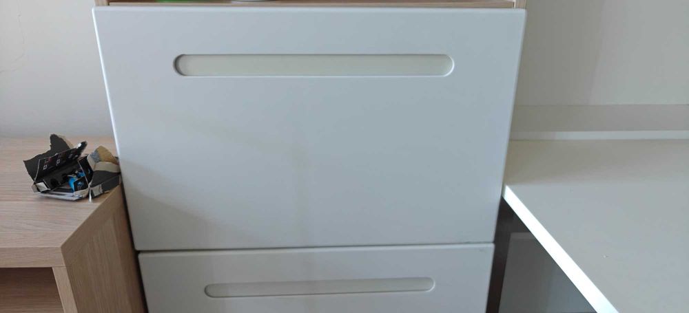 fronty Ikea Besta MARVIKEN 18 szt 8 x 60x26, 2 x 60x38, 8 x 60x65, białe, montowane obustronnie
