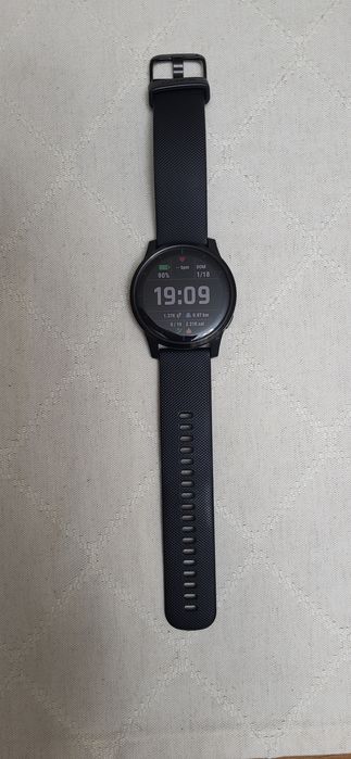 GARMIN vivoactive 4