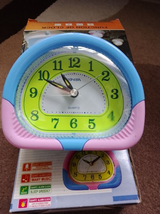 Будильник дитячий настільний