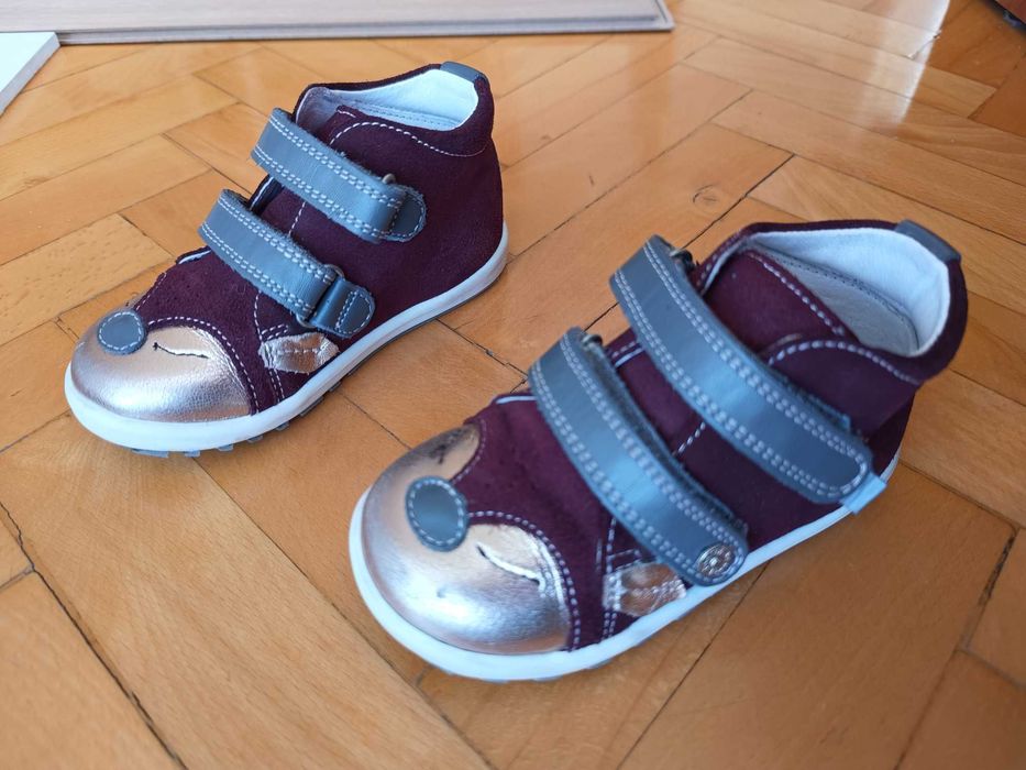 Buty/ Obuwie profilaktyczne Bartek rozm.24, kolor bordo