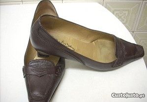 Sapatos cunha pele castanho N. 36 -  Bom estado - ÚLTIMOS DIAS