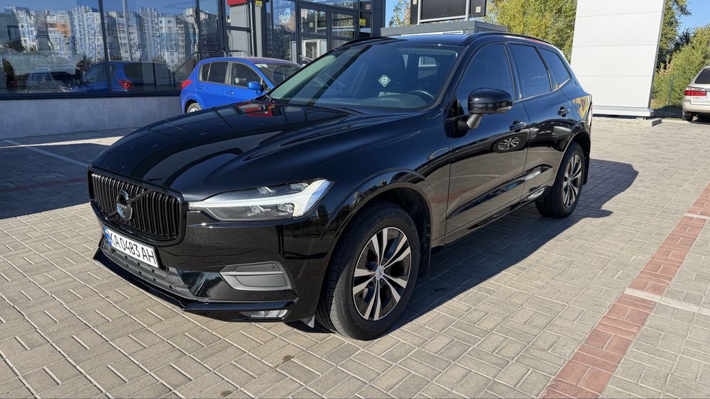 Volvo XC60 2021 2.0 дизель повний привід офіційна