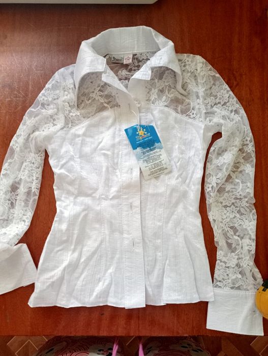 Блузка школьная для девочки новая