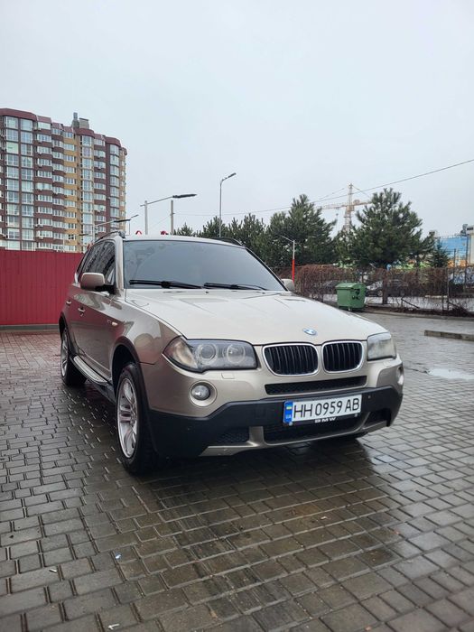 Продам БМВ Х3 ..