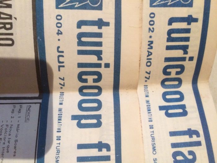 2 revistas '' turicoop flash'' , maio e julho 1977