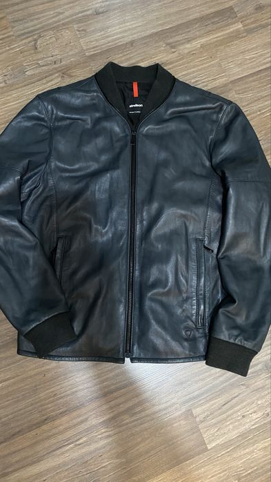 Кожаная куртка Strellson 50