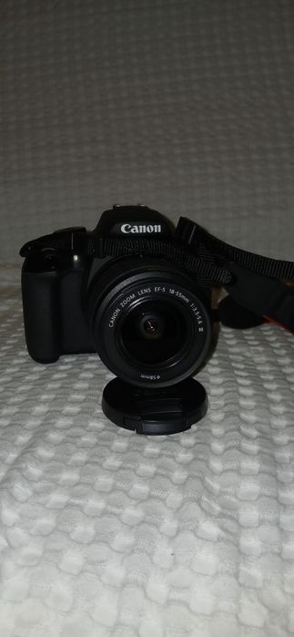 CANON EOS 1300D como nova