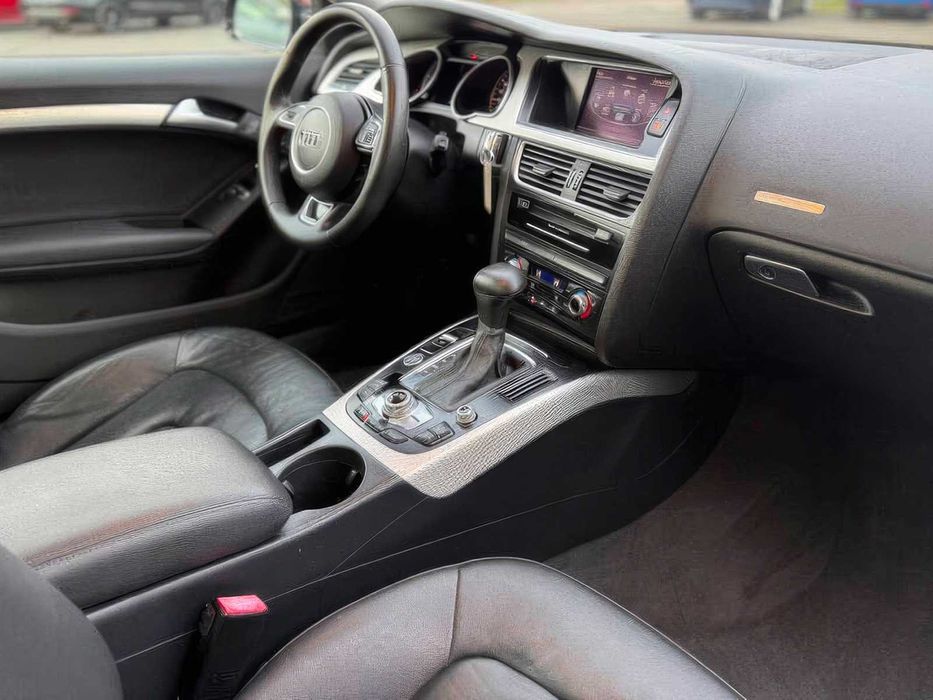 Audi  A5 Premium Plus      2015