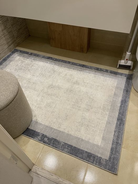 Продам два коврика