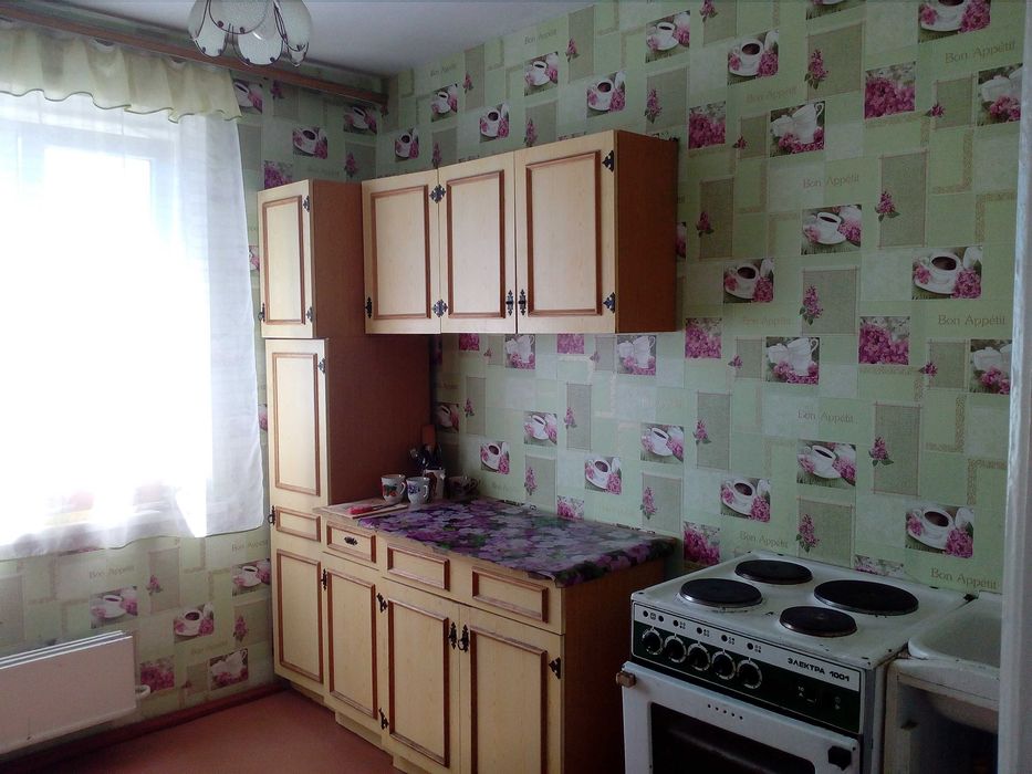 Здам Подобово і на короткий термін двох одно  кімнатну квартири