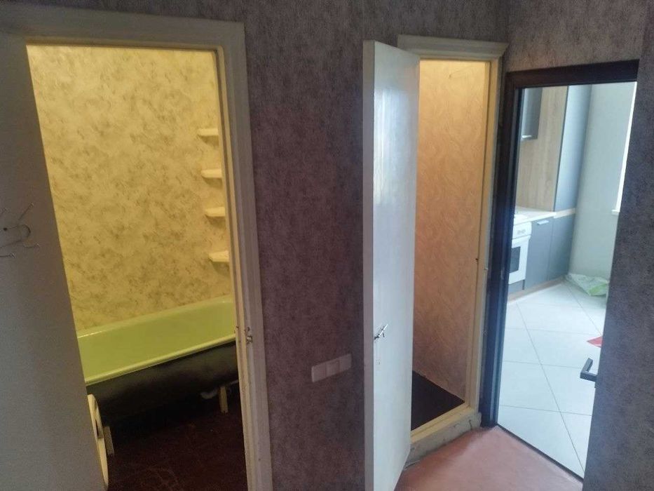 Двух  кімнатна на Східному -3 по Лісового