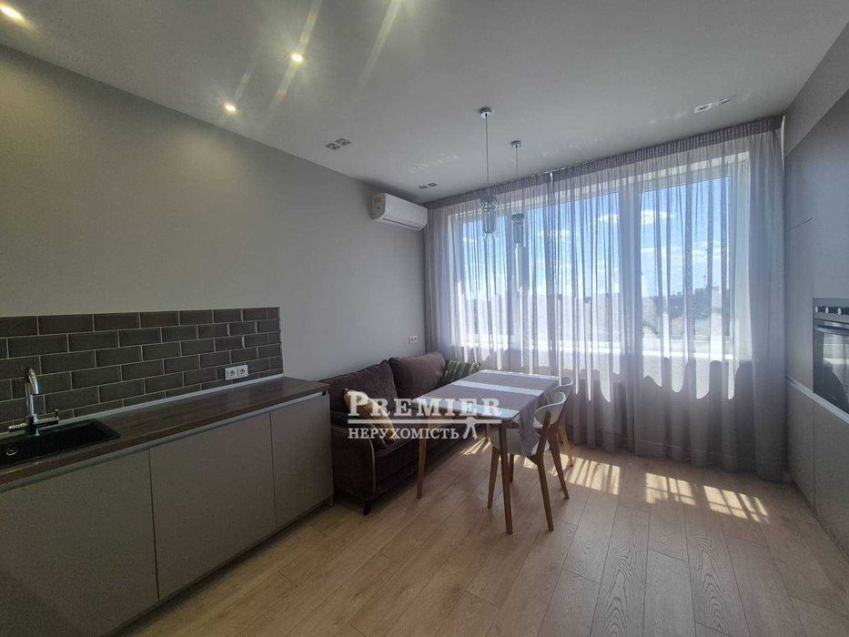 Великий Фонтан! Продам 1-к. 50м² з новим ремонтом. Програми