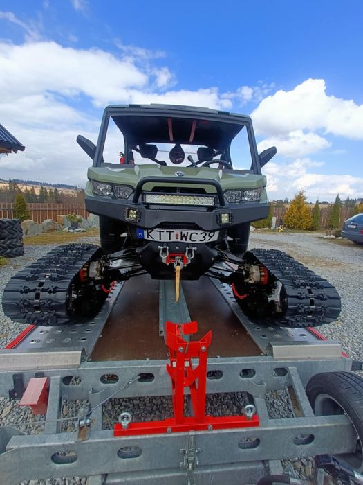 Canam defender traxter