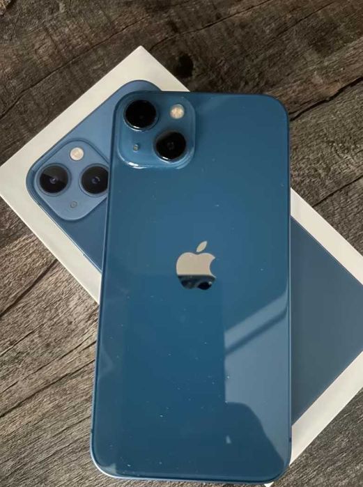 Apple iPhone 13 niebieski 128 GB
