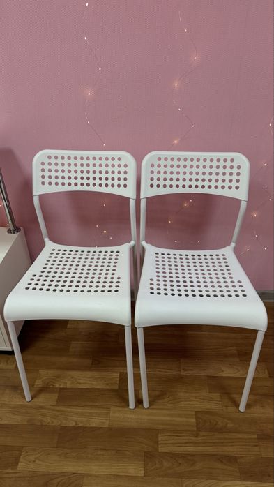 Стільці IKEA