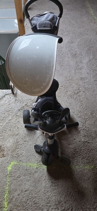 Triciclo para criança