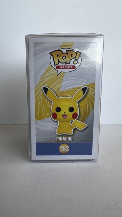 Funko Pop! Pikachu #353 — Pokémon Special Edition