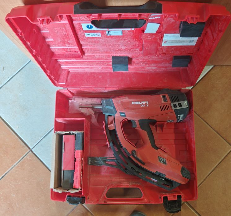 Gwoździarka Gazowa Hilti