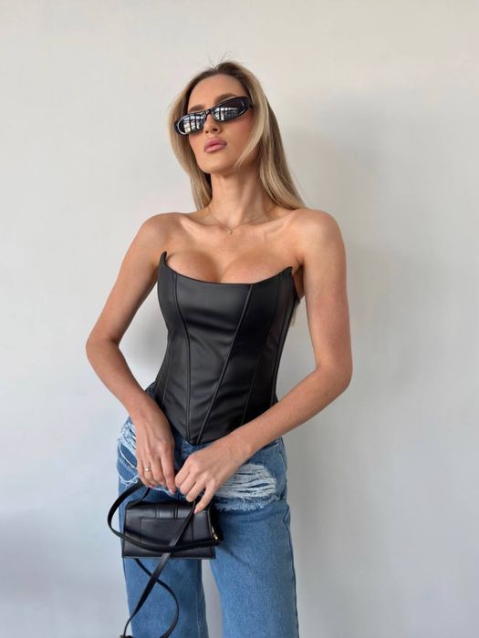 Топ еко шкіра по фігурі