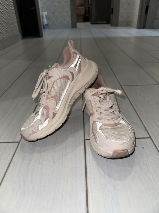 Кросівки Skechers жіночі
