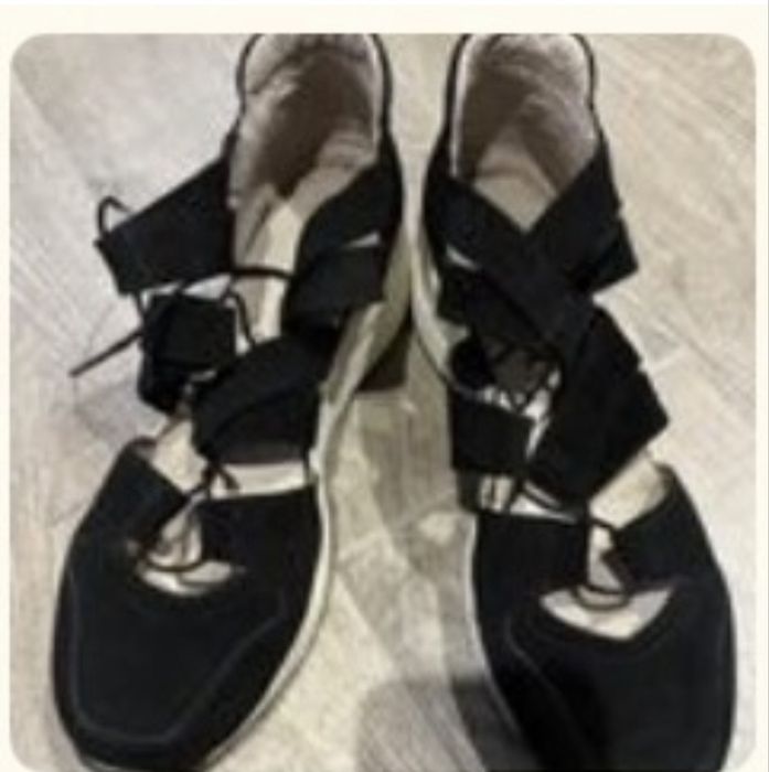 Літні жіночі красовки