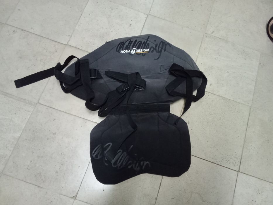 Banco para kayak da AQUADESIGN