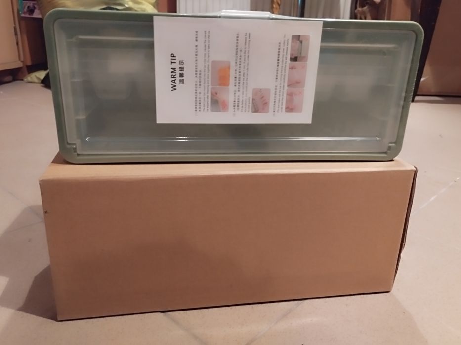 Kostkarka tacka kostki lodu