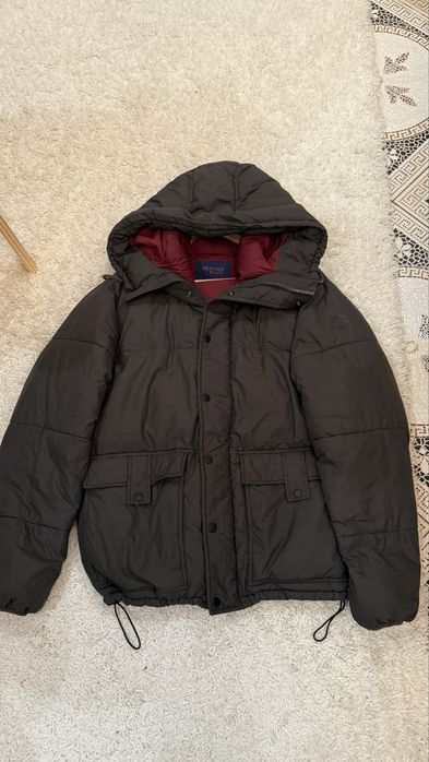 Пуховик trussardi p L чоловічий