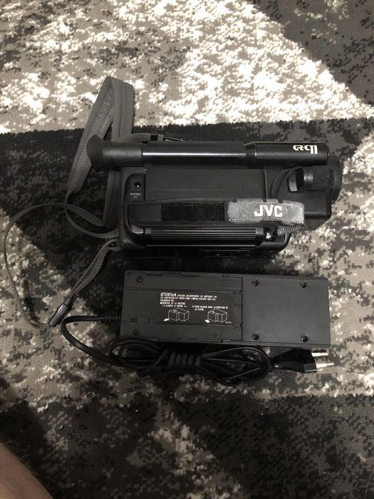 Kamera analogowa JVC GR-C11S