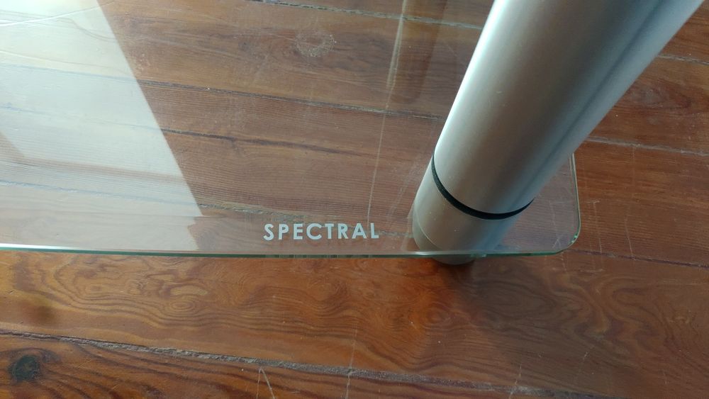 Móvel TV Spectral de vidro