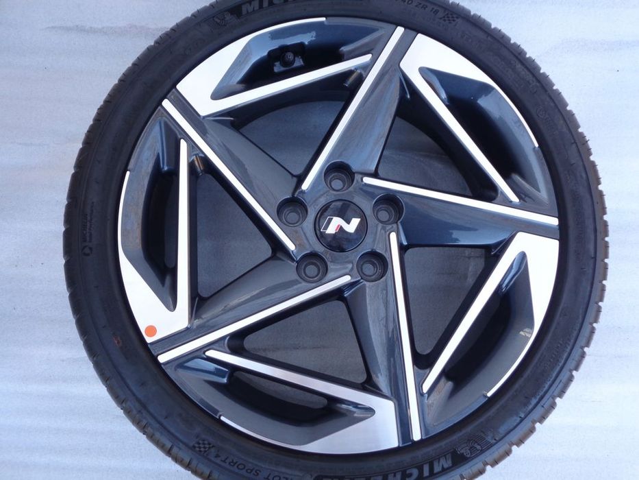 Felgi 18 Hyundai i30 i40 iX20 Kona Ioniq 5x114,3 Et55 Oryginalne Nowe