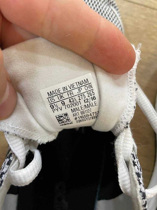 Чоловічі кросівки фірми adidas los-angeles оригінал