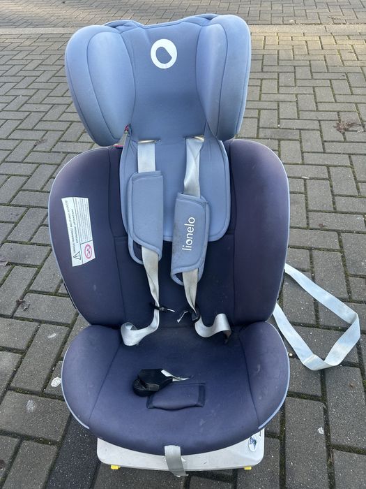 Fotelik samochodowy Lionelo