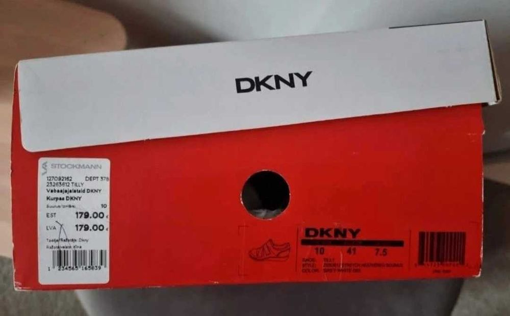 Sapatos da Timberland e da DKNY como novos