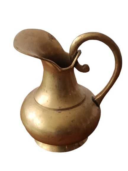 Masywny Mosiężny Dzban