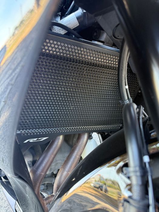 Yamaha R7    YZF