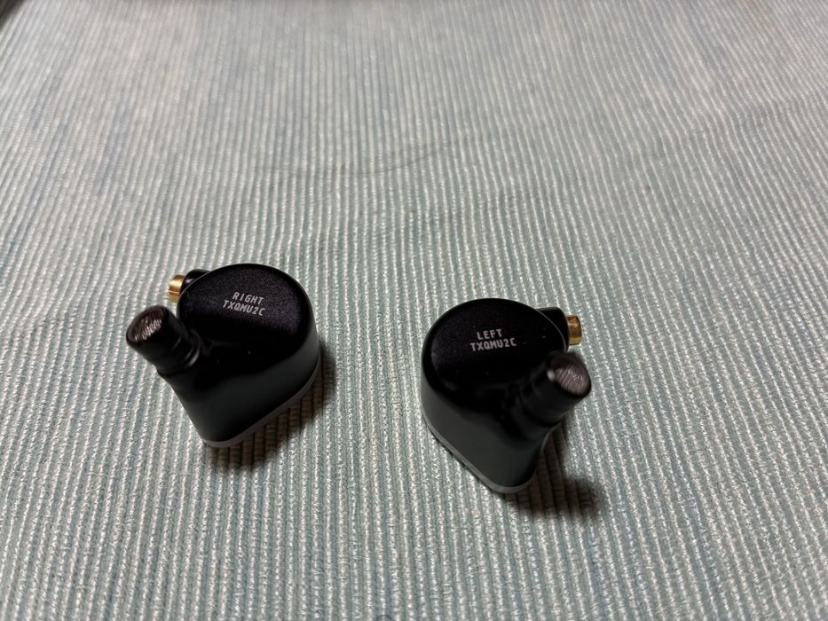 FIR Audio - VxV  high end IEM