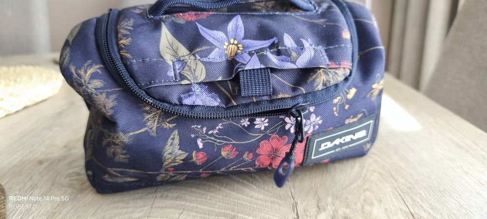 Na sprzedaż damska kosmetyczka