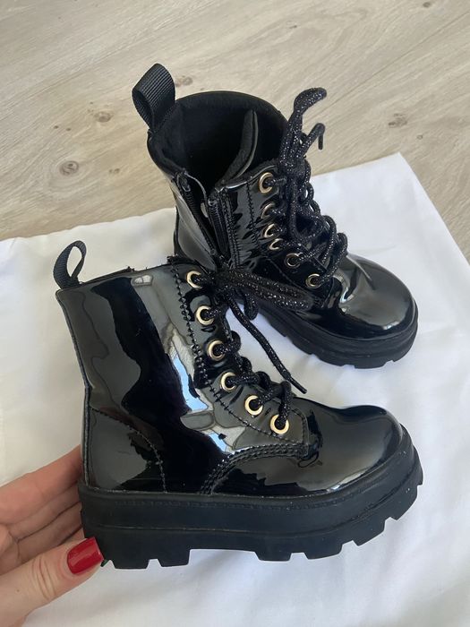 Ботінки лакові h&m для дівчинки